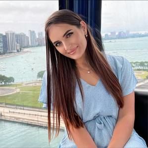 Meet your Posher, Mariana